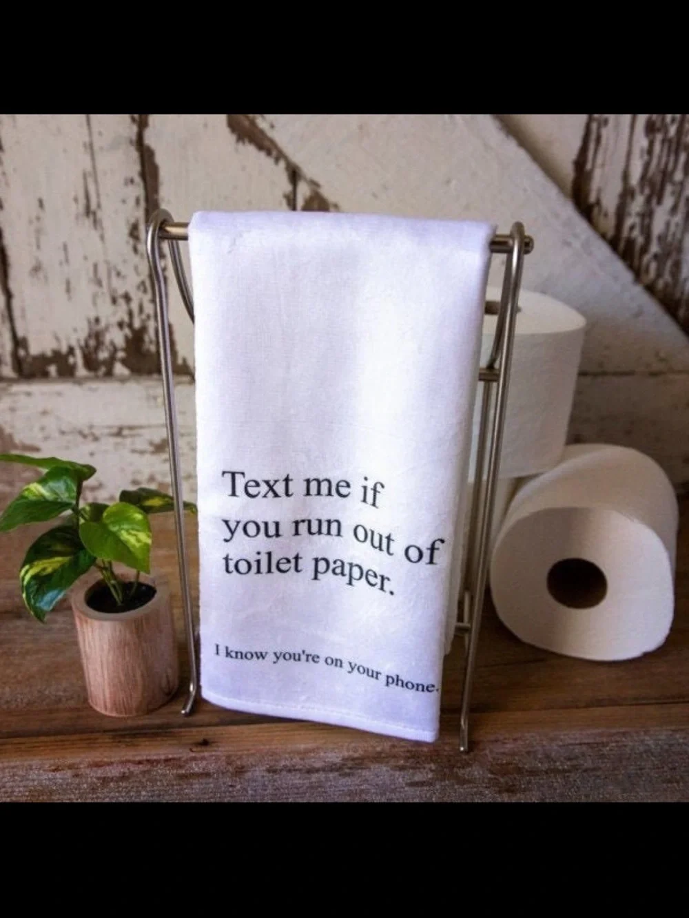 White 'Text Me If You Run Out of Toilet Paper' Cotton Bath Towel